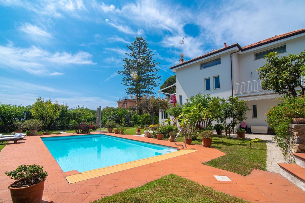 Magnificent Villa Sanremo Exterior photo