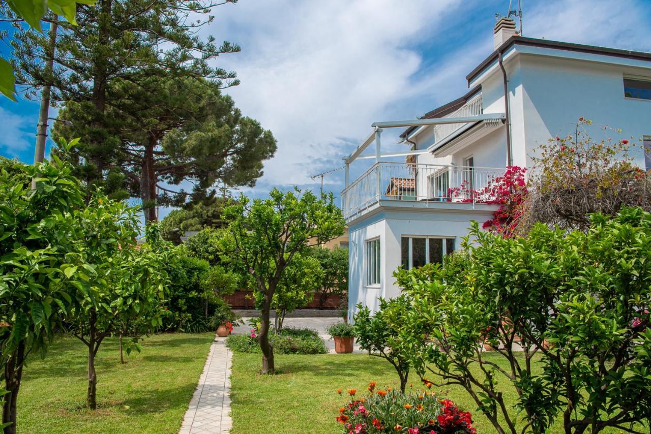 Magnificent Villa Sanremo Exterior photo