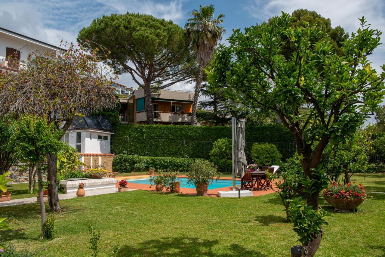 Magnificent Villa Sanremo Exterior photo